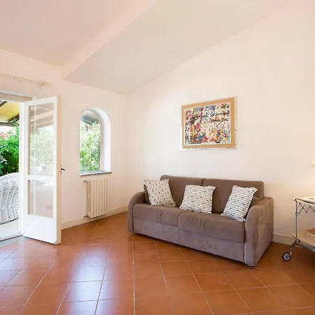 Il Papavero Semesterbostad Fitili