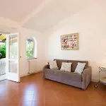 Il Papavero Feriehus Parghelia